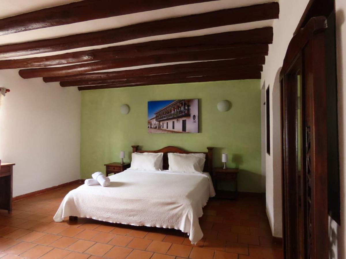Aqua Vitae Hotel บียาเดเลย์บา ภายนอก รูปภาพ
